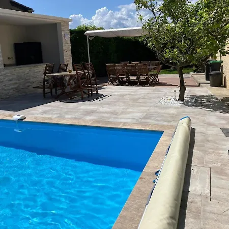 Charming Quiet & Pool Near Bastia * Furiani